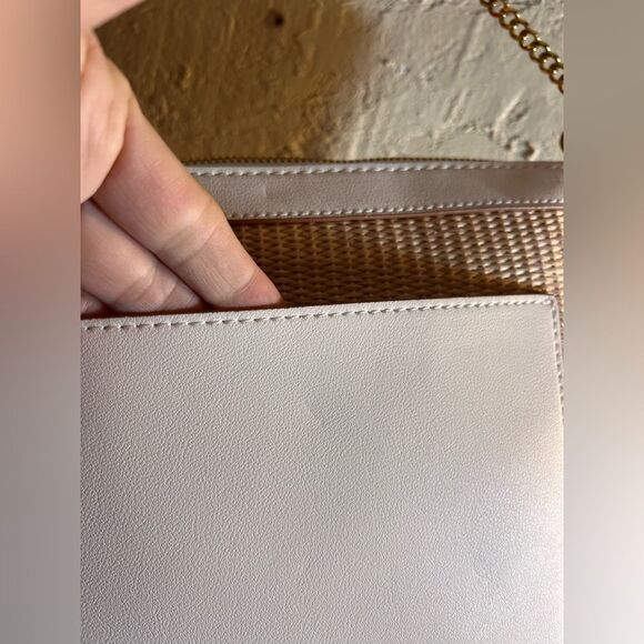 Nanette Lepore Tan Woven Bag with Gold Chain
White leather accents stripe lining - Picture 6 of 13